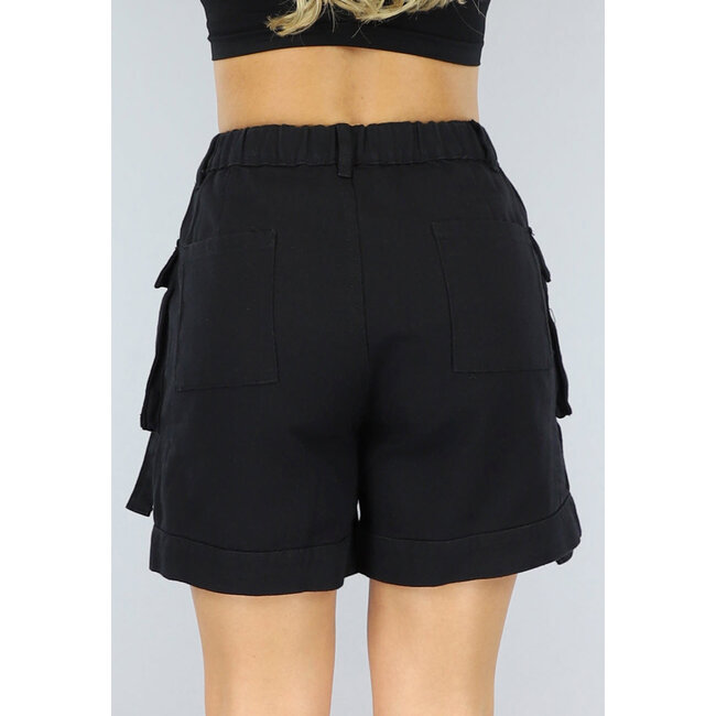 Schwarze Cargo-Shorts in lockerer Passform