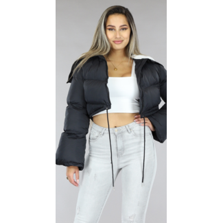 BF2023 Schwarze Cropped Pufferjacke