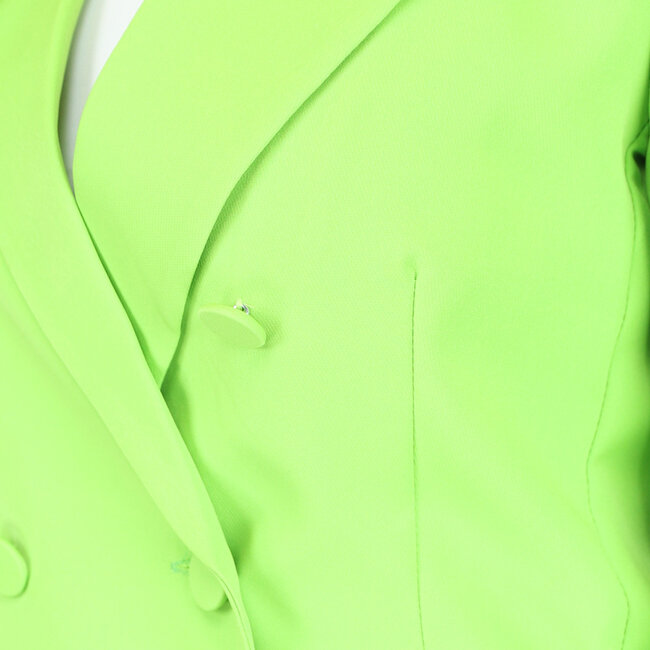 Hellgrüner halblanger Blazer in Übergröße mit hellgrünen Knöpfen