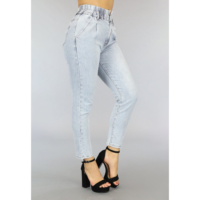 Hochtaillierte Paperbag Mom Jeans mit Waschung