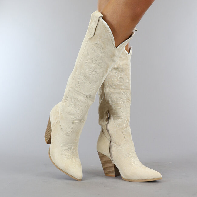 Beige Cowboystiefel aus Wildleder mit klobigem Absatz