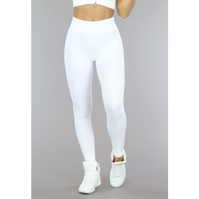 Weiße Grove Rib Sport Legging mit Scrunch