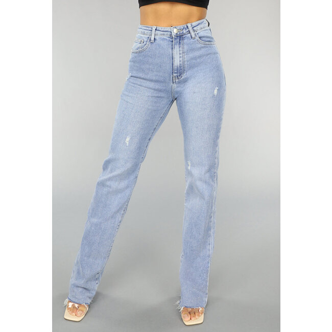 Hellblaue Stretch-Jeans mit hoher Taille und geraden Beinen