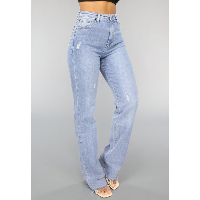 Hellblaue Stretch-Jeans mit hoher Taille und geraden Beinen