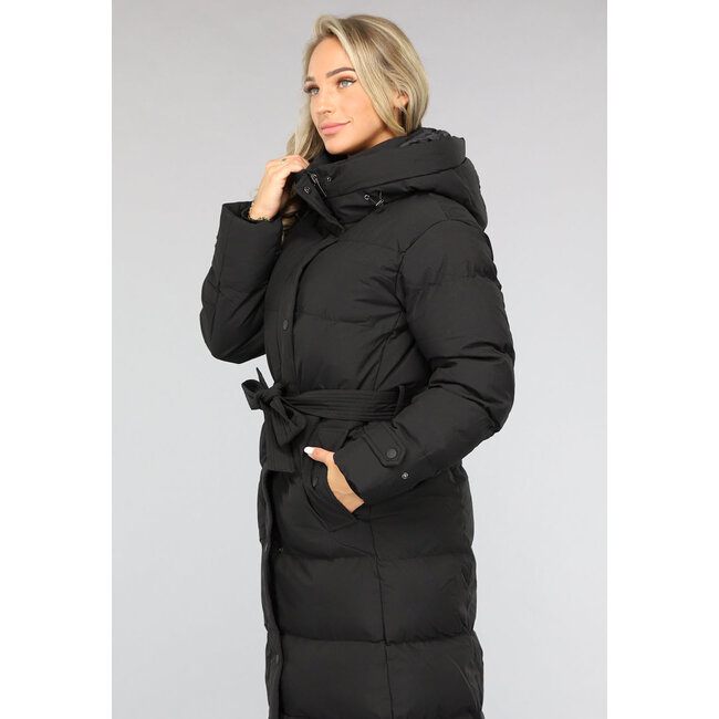 Schwarze lange Daunenjacke mit Taillenband