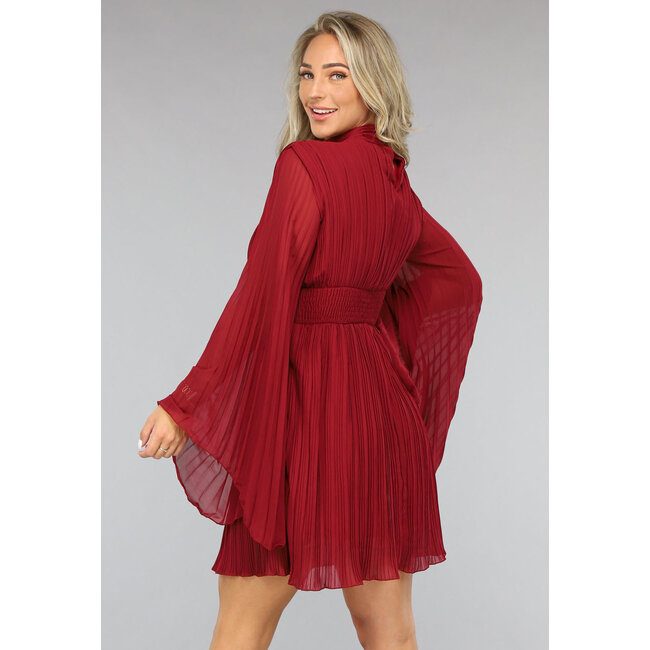 Rotes Chiffon Plissé-Skaterkleid