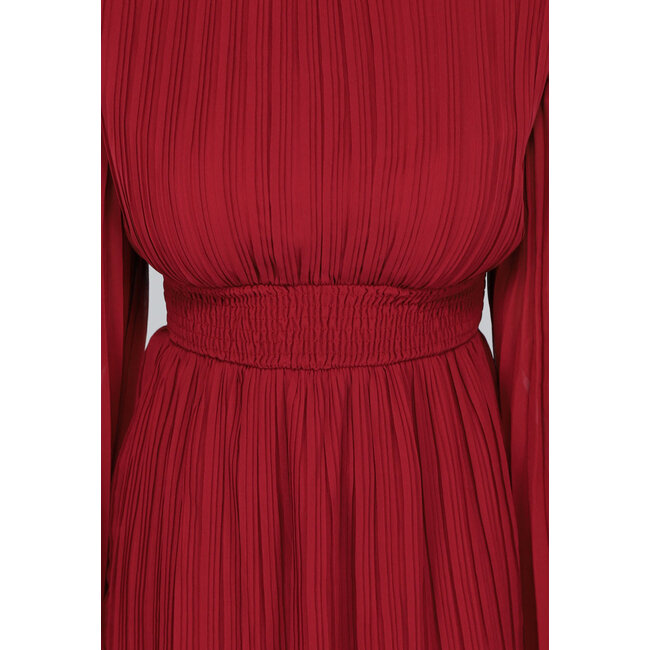 Rotes Chiffon Plissé-Skaterkleid