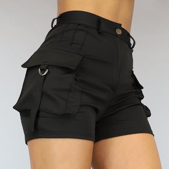 Elastische Cargo-Shorts mit silbernen Details