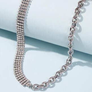 NEW2009 Silberne Halskette mit schimmernden Diamanten und Gliedern