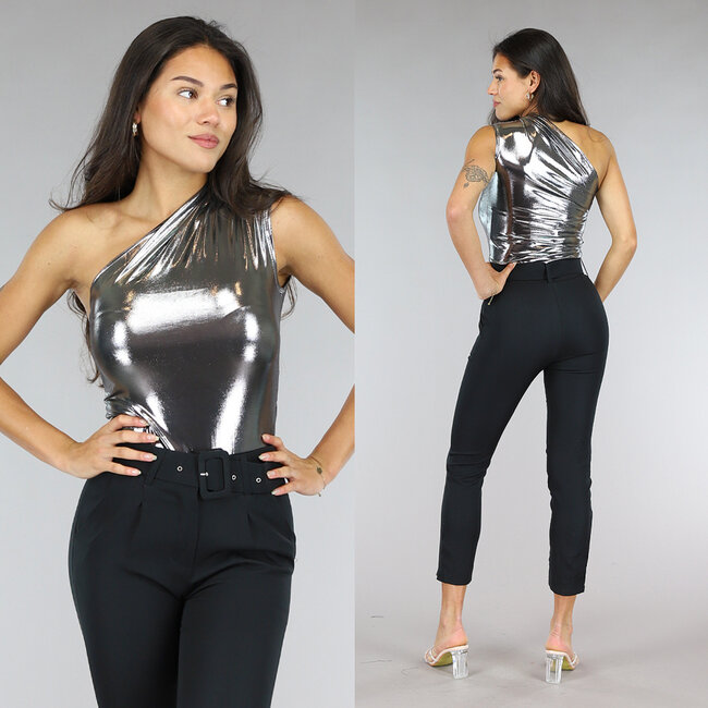 Silberner holografischer Metallic-Bodysuit mit einer Schulter