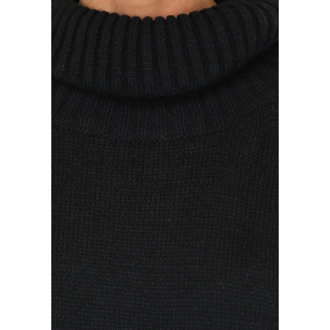 Großer Strickpullover in Übergröße Schwarz