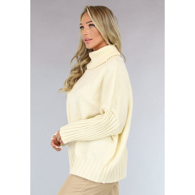 Großer Strickpullover in Übergröße Creme