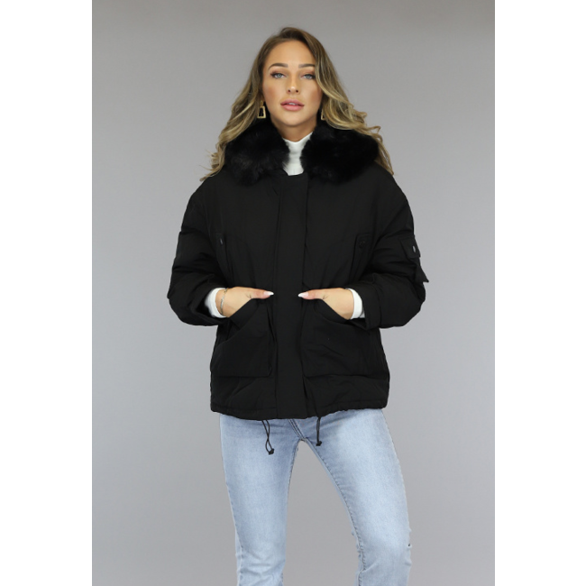 Schwarze übergroße Winterjacke mit Pelzkragen