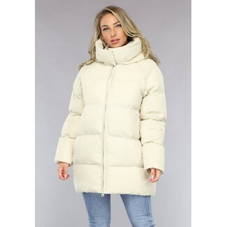 OP=OP! Beigefarbene Pufferjacke mit abzippbarer Kapuze