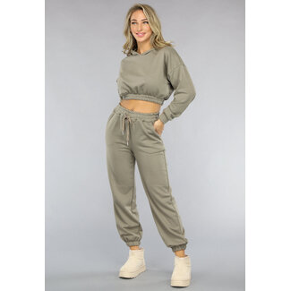 OP=OP! Khaki Lounge Set mit kurzem Pullover