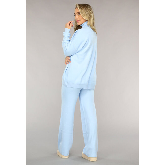 Baby blau gestricktes Co Ord Set mit Farbe