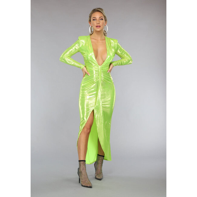 Grünes langärmeliges Metallic-Kleid mit Schlitz und Schulterpolstern