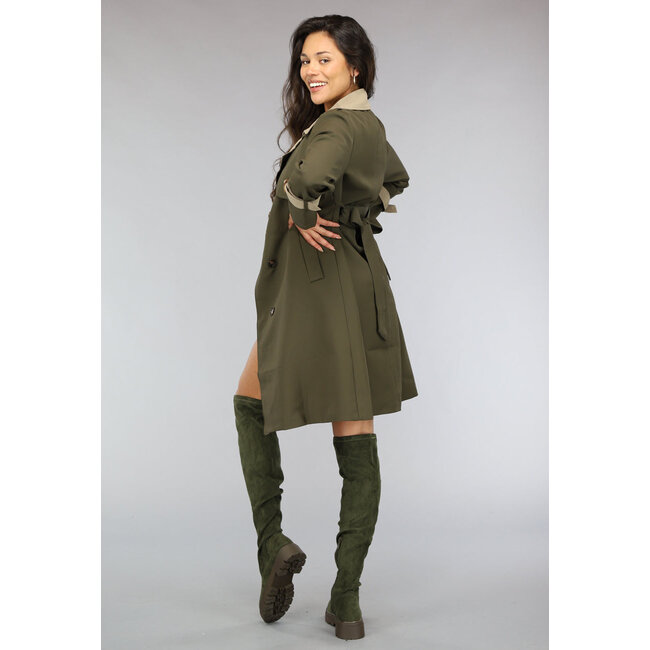 Mehrfarbige Trenchcoat-Jacke mit Gürtel