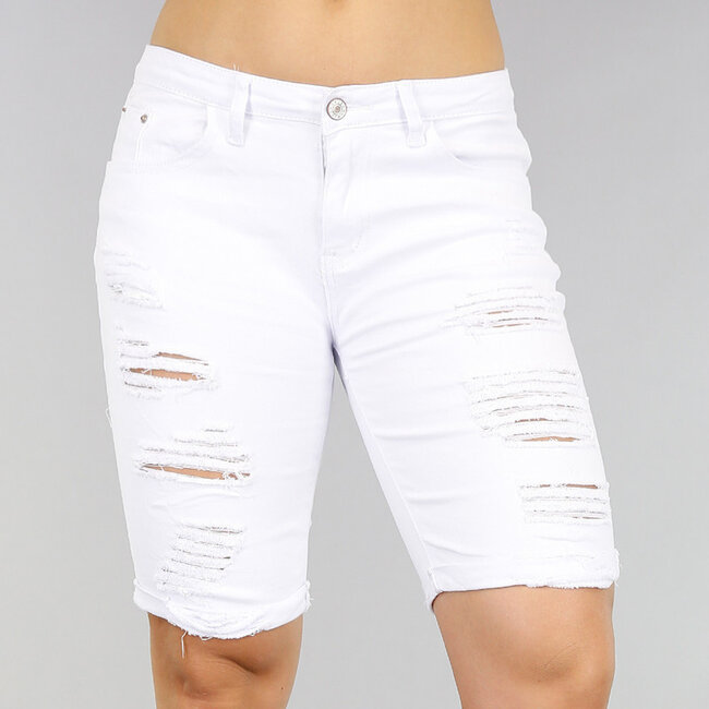 Weiße Denim-Shorts mit Rissen