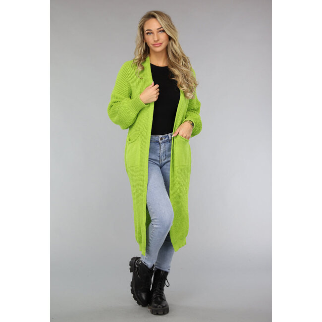 Lange grüne Strickjacke mit Puffärmeln