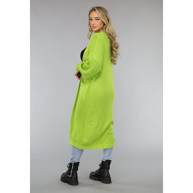 Lange grüne Strickjacke mit Puffärmeln