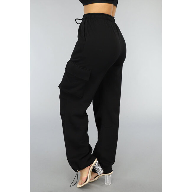 Schwarzer Cargo-Jogger mit Taschen