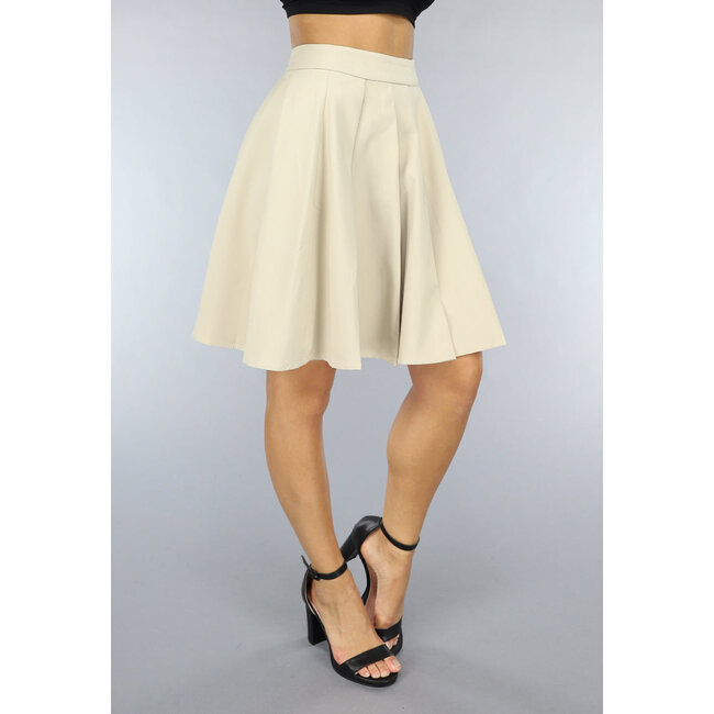 Plissierter Skaterrock in Beige