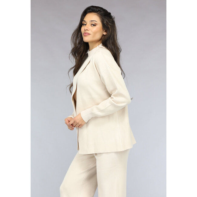 Soft Beige Lounge Set mit Overslag