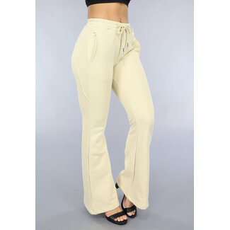 OP=OP.14.AV Beige Jogger mit Flair Modell