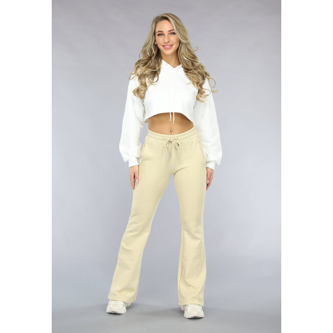 Beige Jogger mit Flair Modell