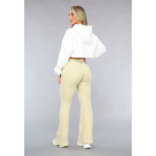 Beige Jogger mit Flair Modell