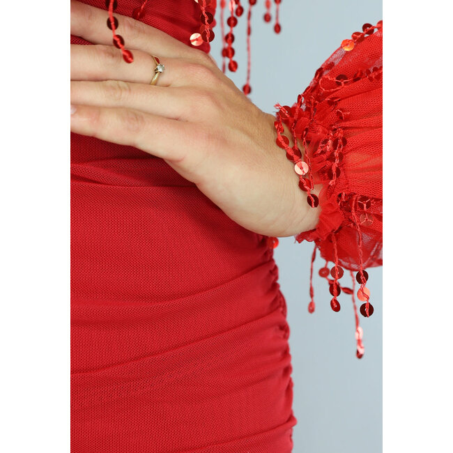 Rotes drapiertes Kleid mit Pailletten und V-Ausschnitt