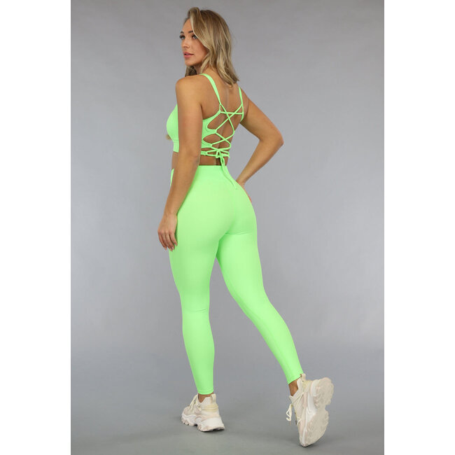 Neongrünes Rippensporttop mit Spitzendetail und herausnehmbaren Pads