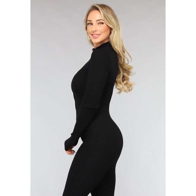 Schwarzer langärmeliger Jumpsuit aus Rippstoff