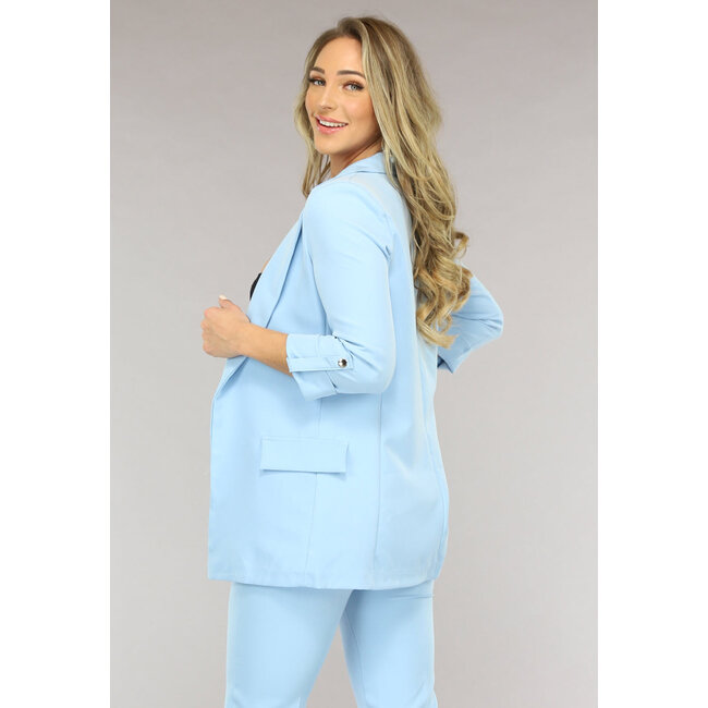 Elegantes hellblaues zweiteiliges Blazer-Set