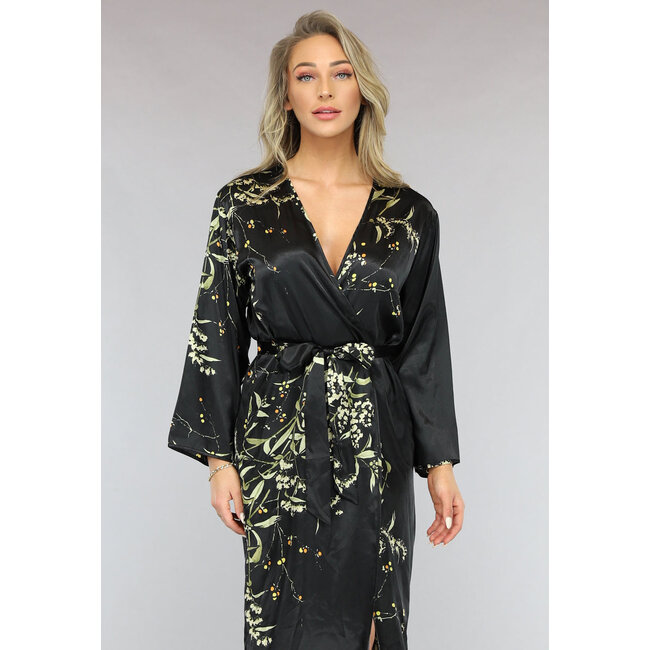 Halblanger Kimono aus Satin mit Blumendruck