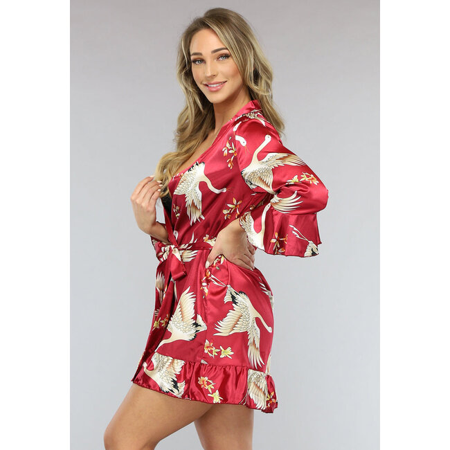 Roter Satin-Kimono mit Rüschen und Druck