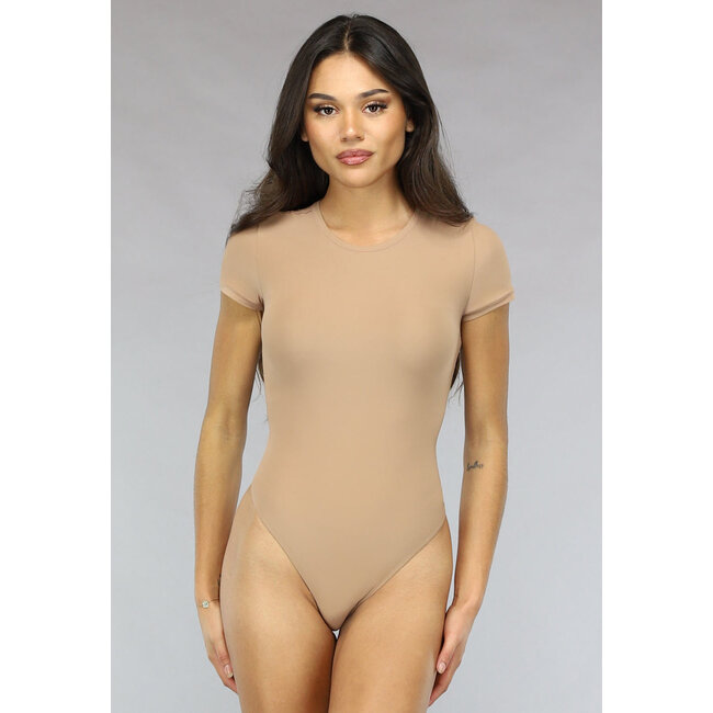 Camel Stretch Short-sleeved Body