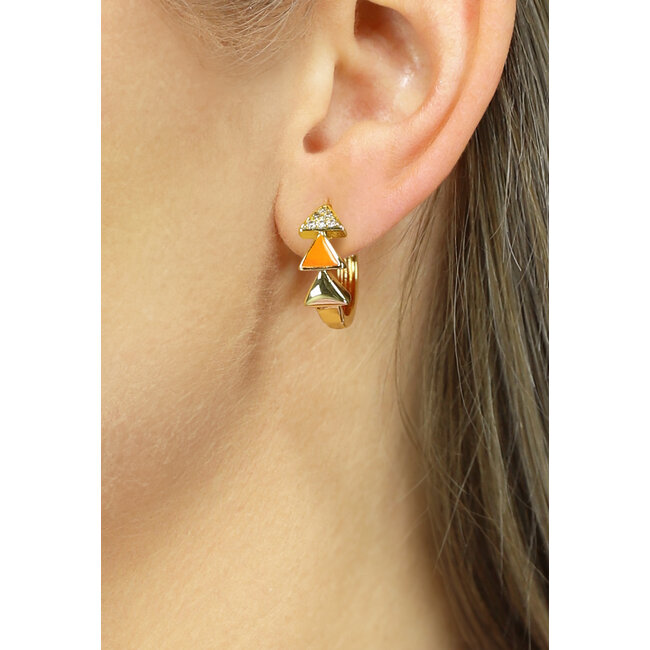 Goldring-Ohrringe mit orangefarbenem Dreieck