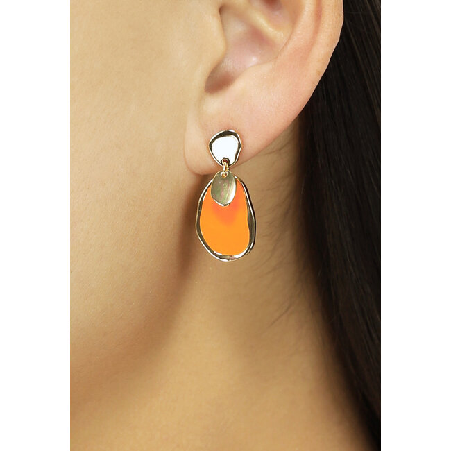 ORANJE-F Dezente Ohrringe mit orangefarbenen Details