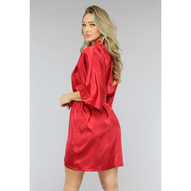 Glänzender roter Satin Kimono