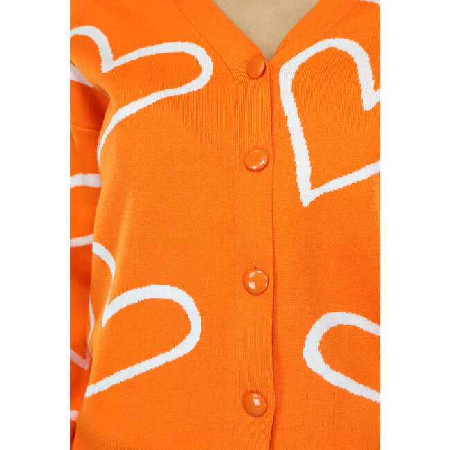 Orangefarbene Strickjacke mit Knöpfen und Herzchenaufdruck