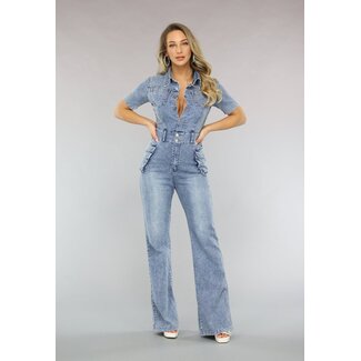 Kurzärmeliger Denim-Jumpsuit mit Cargo-Taschen