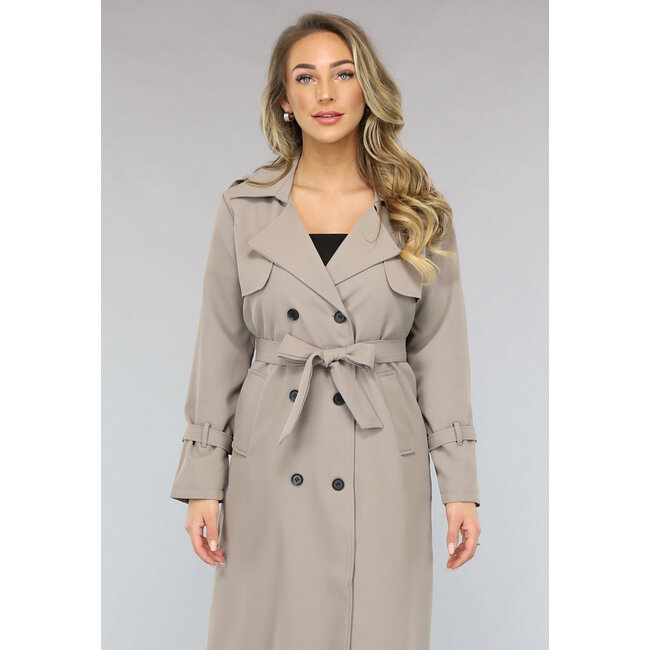Taupefarbener Trenchcoat mit Taillenband