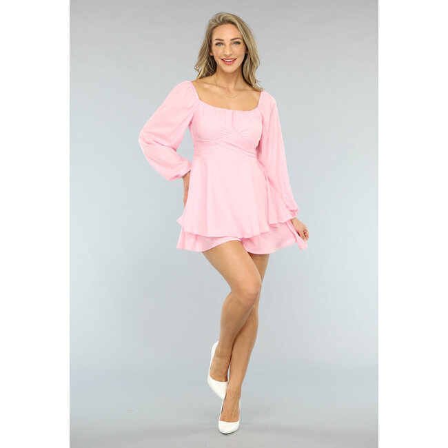 Hellrosa Ruffle Playsuit mit Wickeloptik