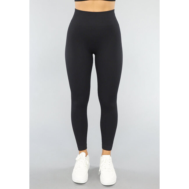 Schwarze Rippensport-Tights mit Scrunch-Effekt