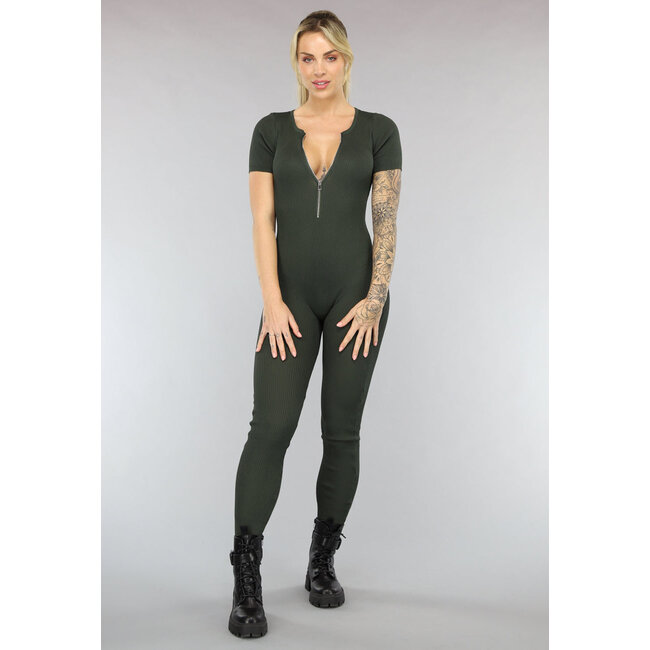 Khakifarbener elastischer Jumpsuit mit Reißverschluss