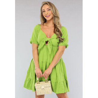 Grünes Musselin-Skaterkleid mit Schleifendetail