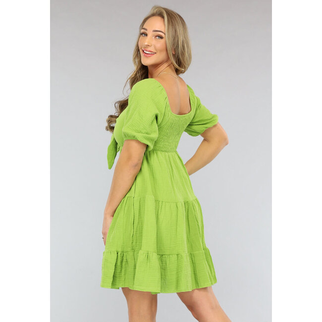 Grünes Musselin-Skaterkleid mit Schleifendetail