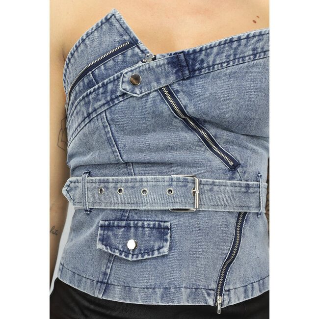 Asymmetrisches Denim-Top mit Schnallendetail
